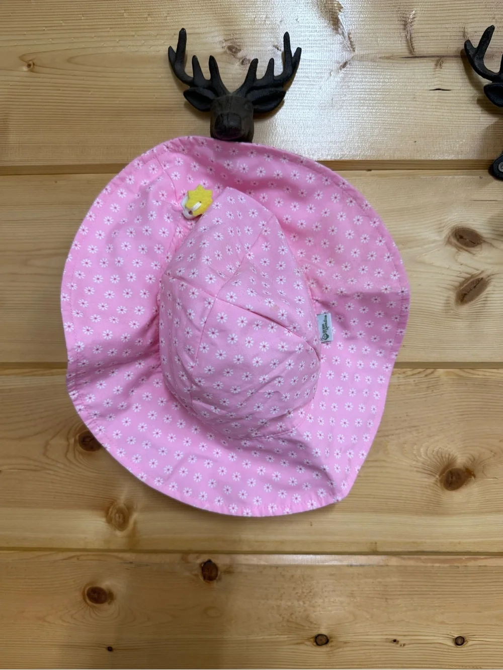 Girls' Pink Daisy Sun Hat with Yellow Flower Accent
